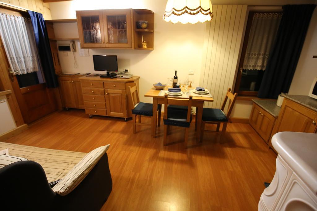 Casa Colturi Apartment Valdisotto Ngoại thất bức ảnh