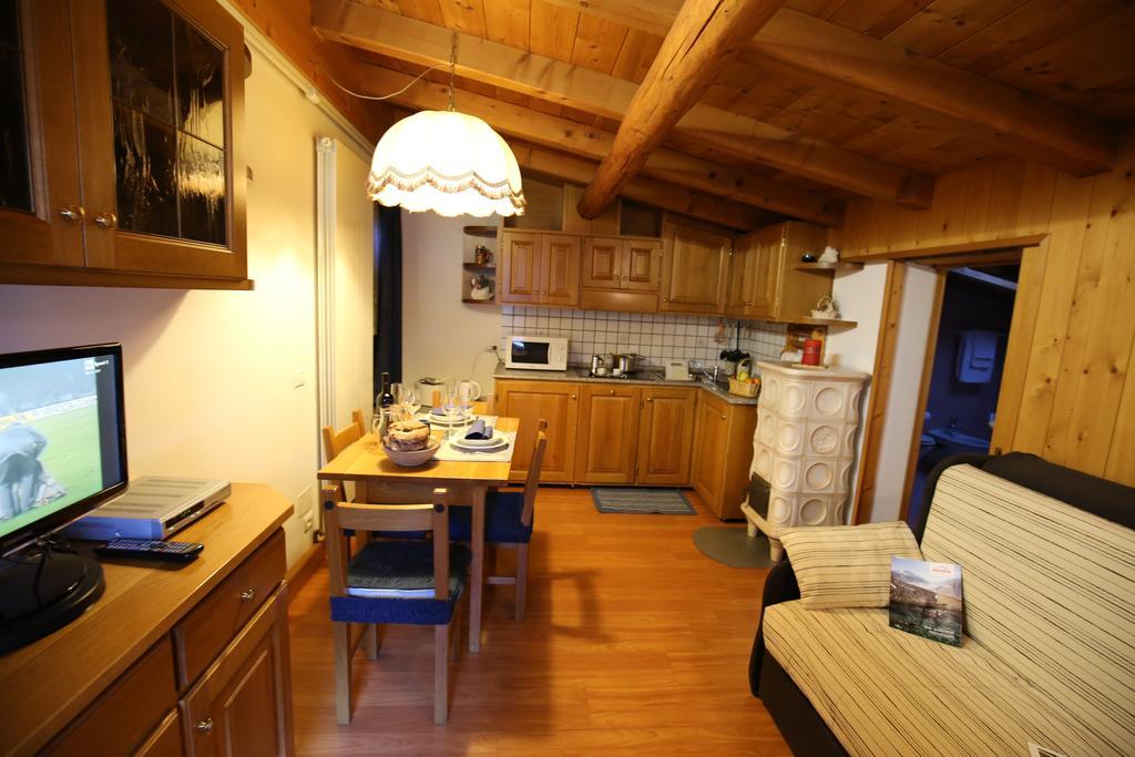 Casa Colturi Apartment Valdisotto Ngoại thất bức ảnh